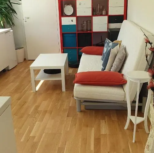 Modern Basement Stavanger, Sola Airport, Kjerag, Preikestolen Stavanger